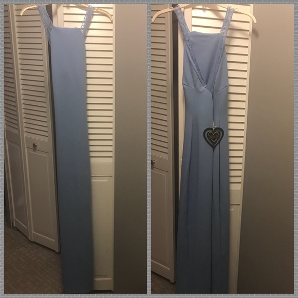 NWT light blue open back lace maxi dress - Picture 3 of 4